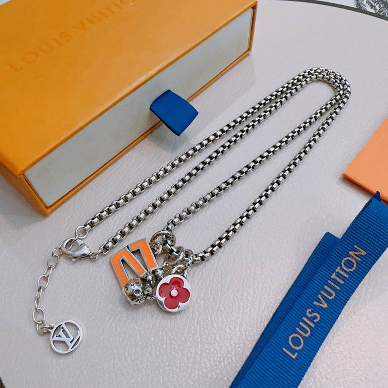 LV Necklace 12yxx181